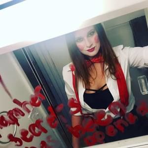 Meet your Posher, Mandy